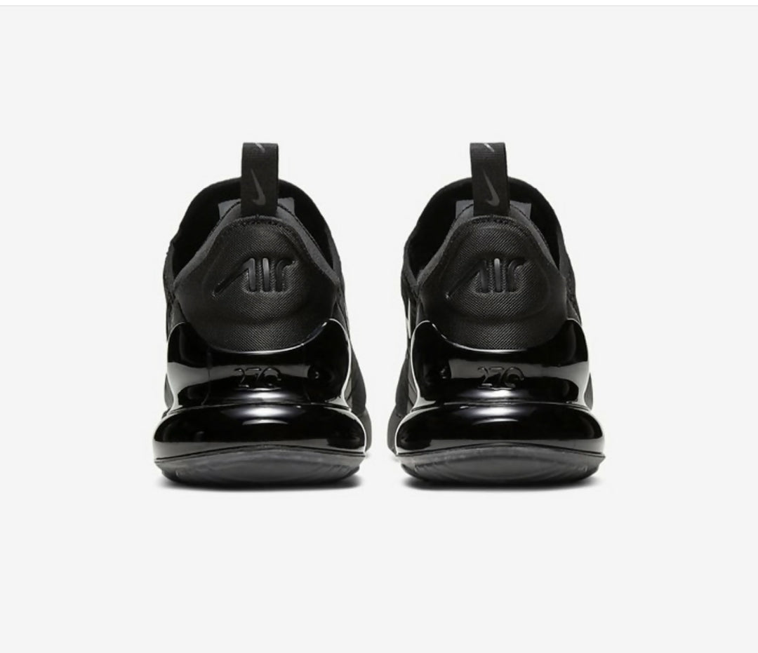 Nike Air Max 270 Triple Black Size: 43