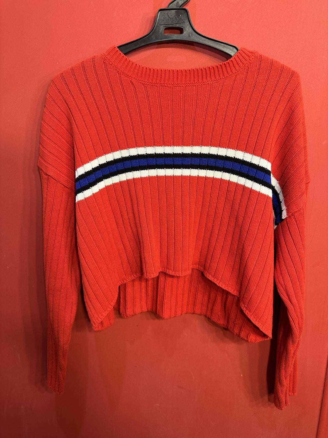 Forever 21 Women's Pullover Size: S