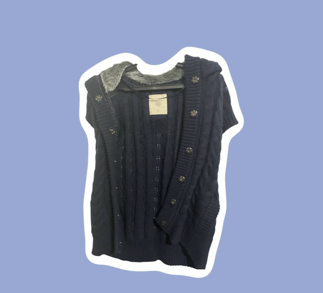 ZARA Knit Vest - Fur Hoodie Size: M