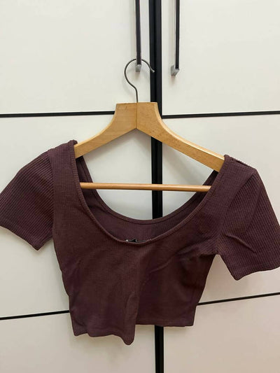 Pull & Bear Brown Crop Top Size: L