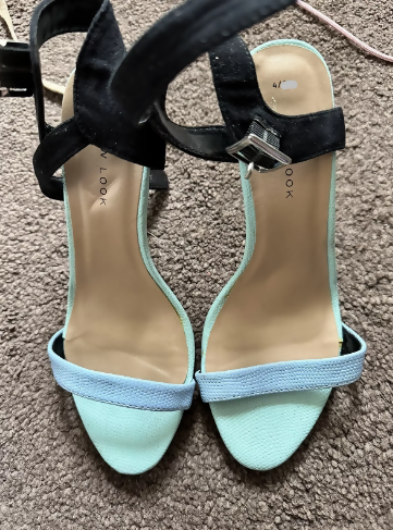 New Look Sandals Size: 39