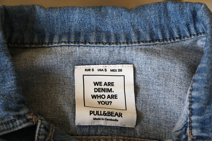 Pull&Bear Cropped Frayed Denim Jacket