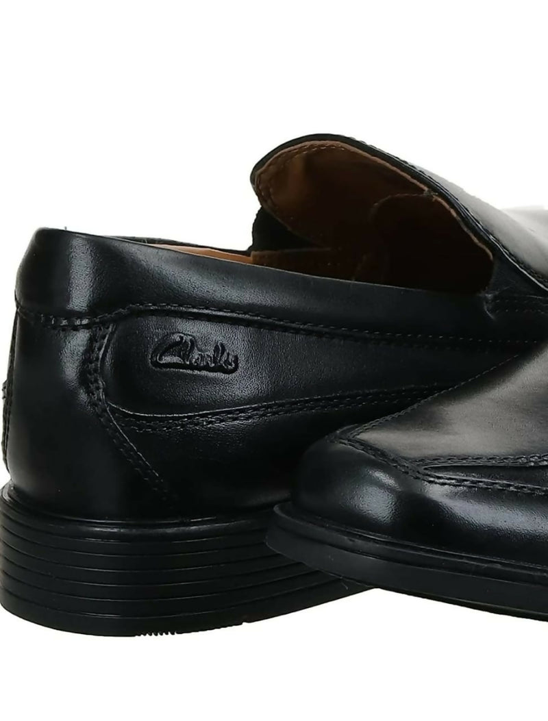 Clarks Classic Size: 45 NEW WITH TAG