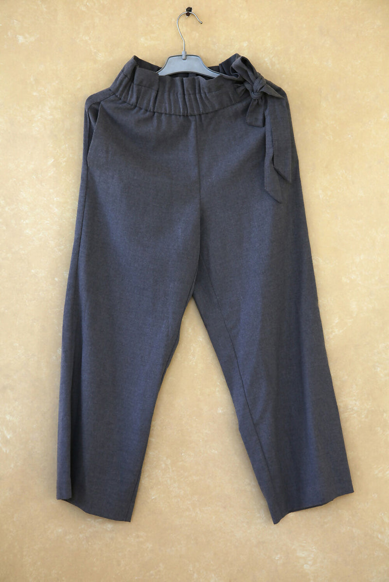 Zara Wide Leg Cropped Trousers Size: S/M