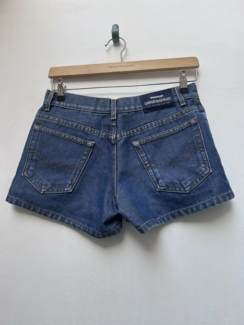 Canyon River Blues Shorts Size 5 (Medium)