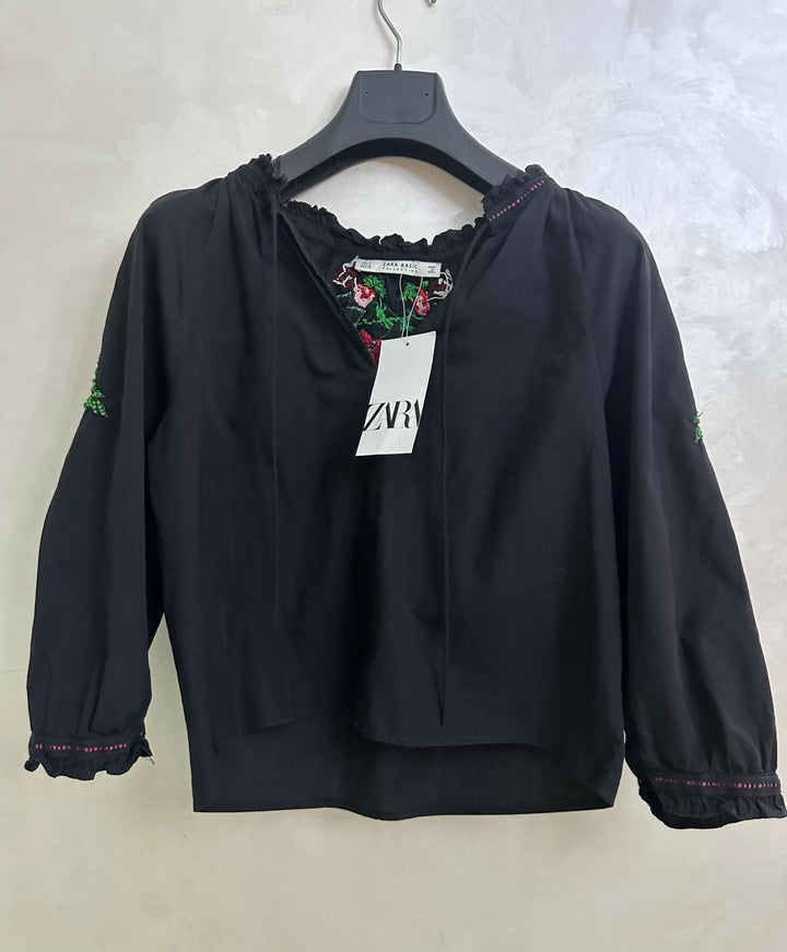 Zara Embroidery Black Blouse Size S