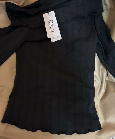 Black Off Shoulder Blouse Size: M NEW WITH TAG