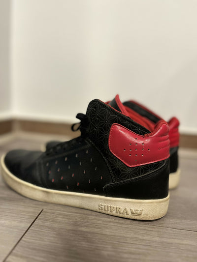 Supra Sneakers Size: 38.5