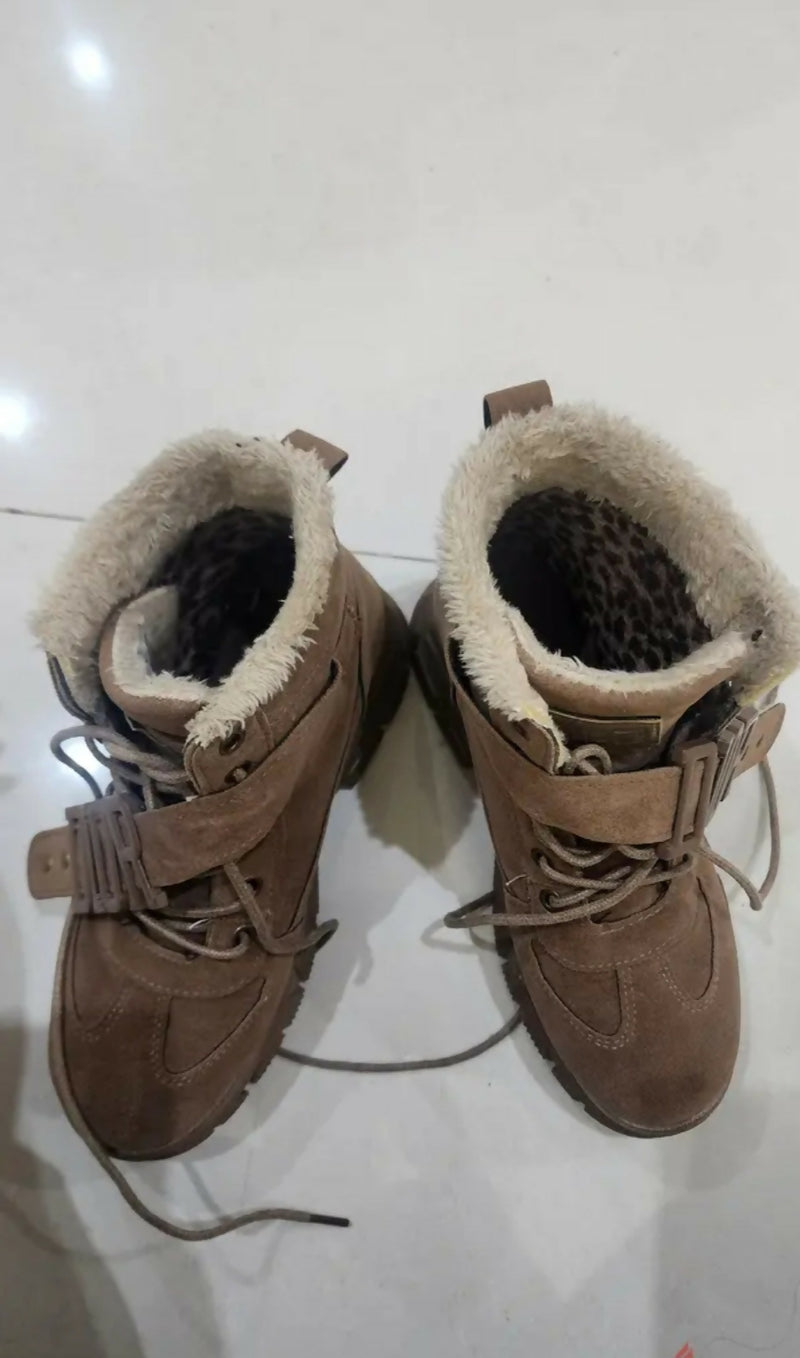 Half Boot Size: 38