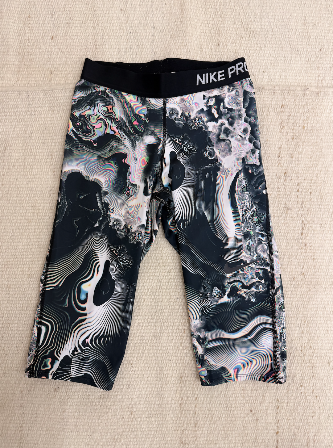 Nike Pro Cropped Sports Leggings