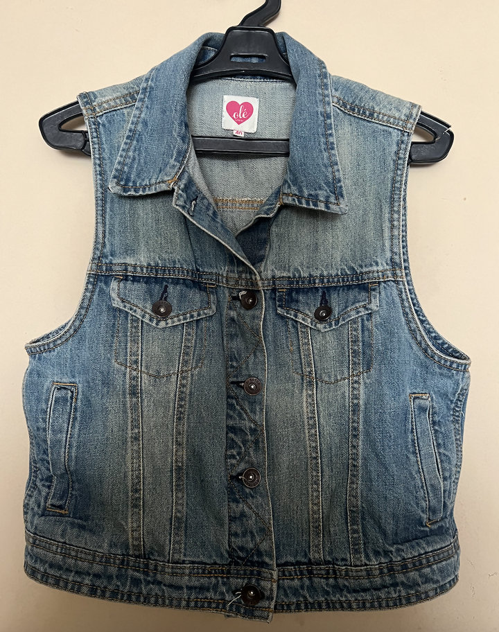 Printed Denim Vest Size: M/L