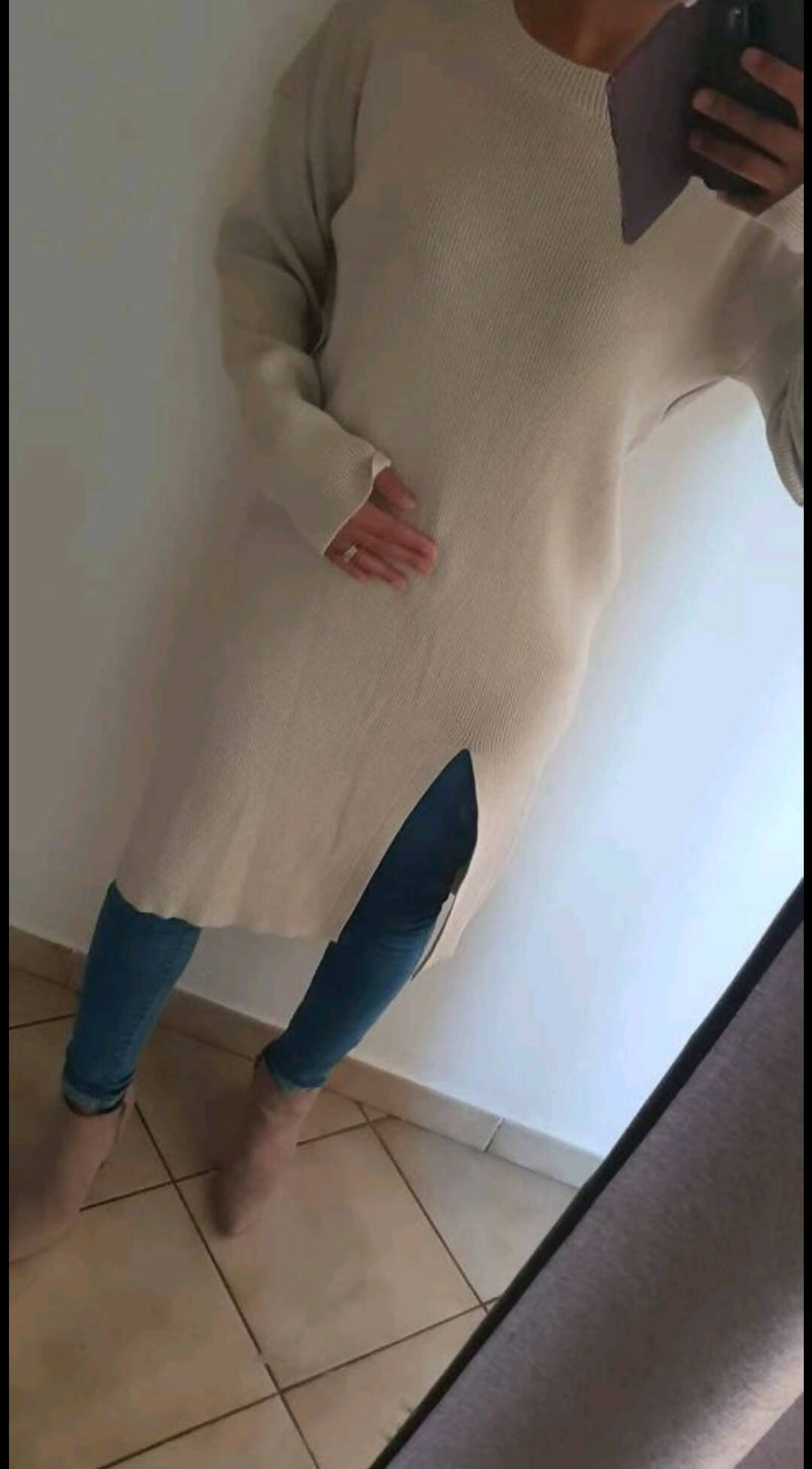 Shein Dazy Drop Shoulder Split Sweater Size: M