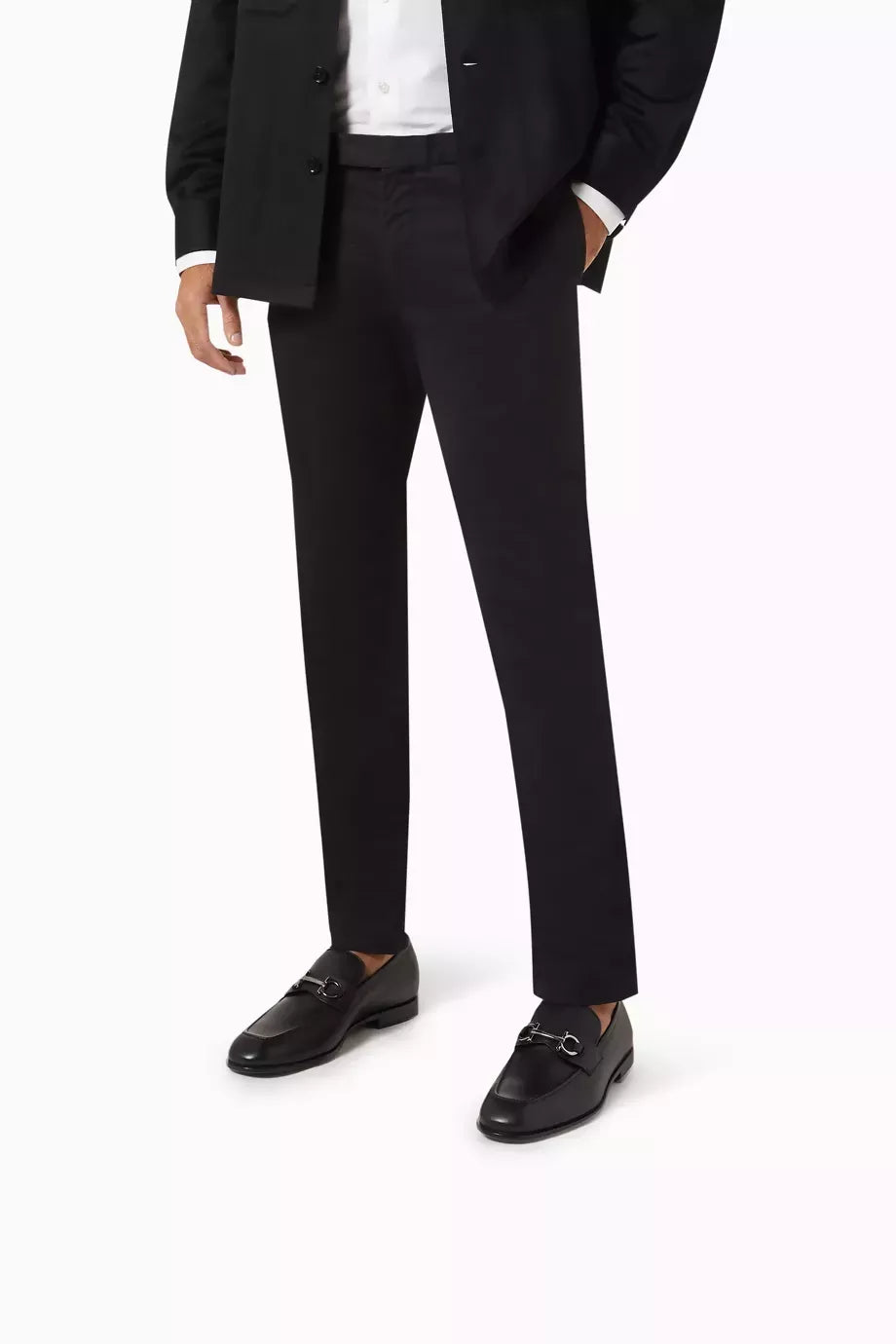 217423576_black_fr