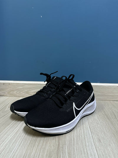 Nike Pegasus Running Shoes Size 40