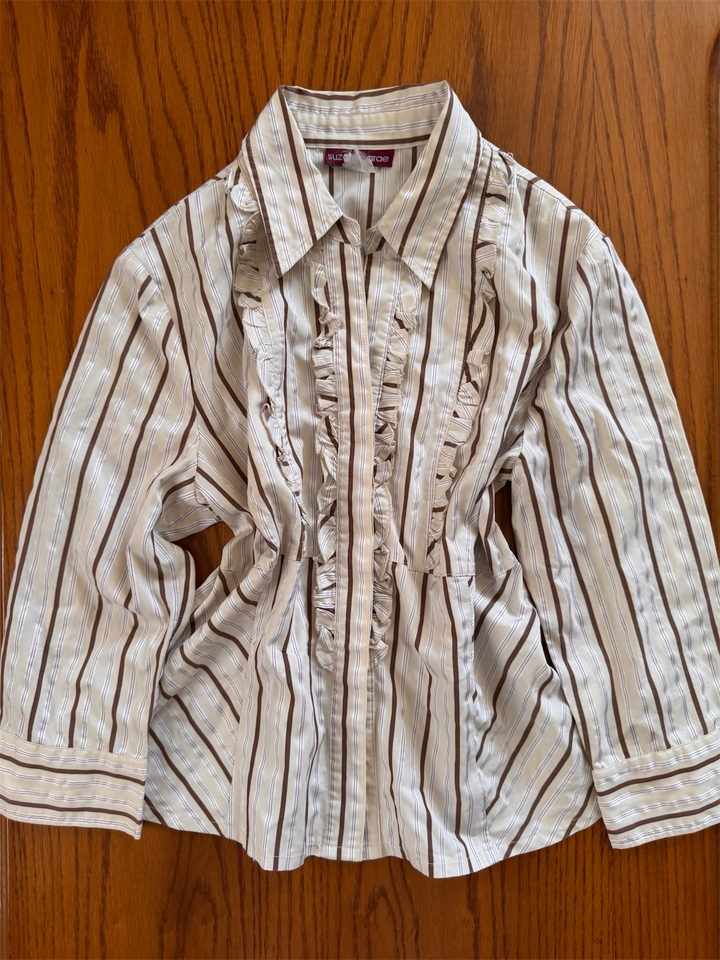 Vintage Ruffle Blouse: M