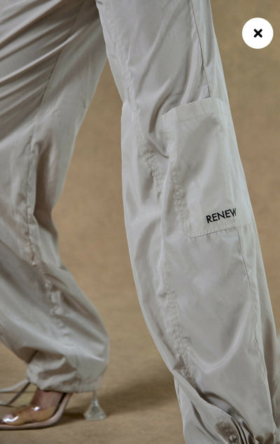 Beige Cargo Pants Size: S