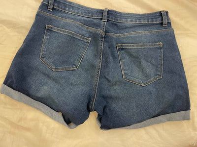 Jeans Short Size: EUR 40