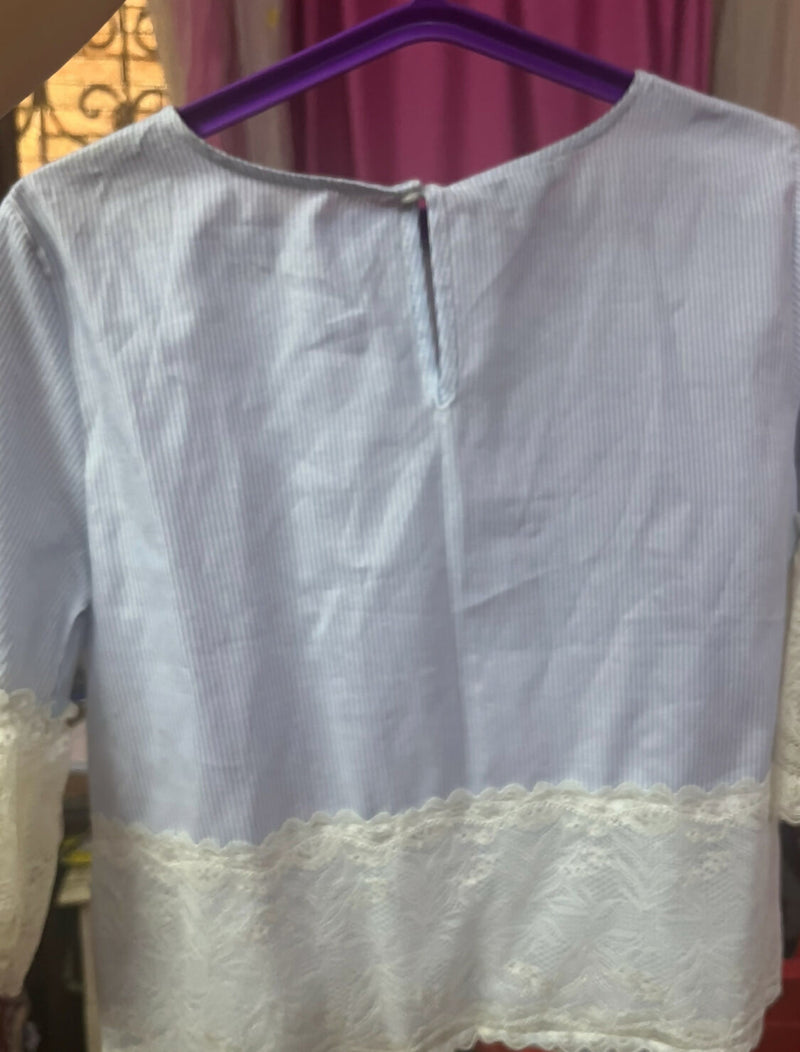 Stripped Blouse with Lace Size: S/M