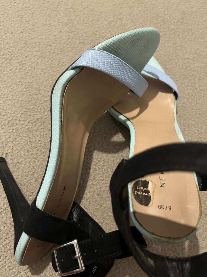 New Look Sandals Size: 39