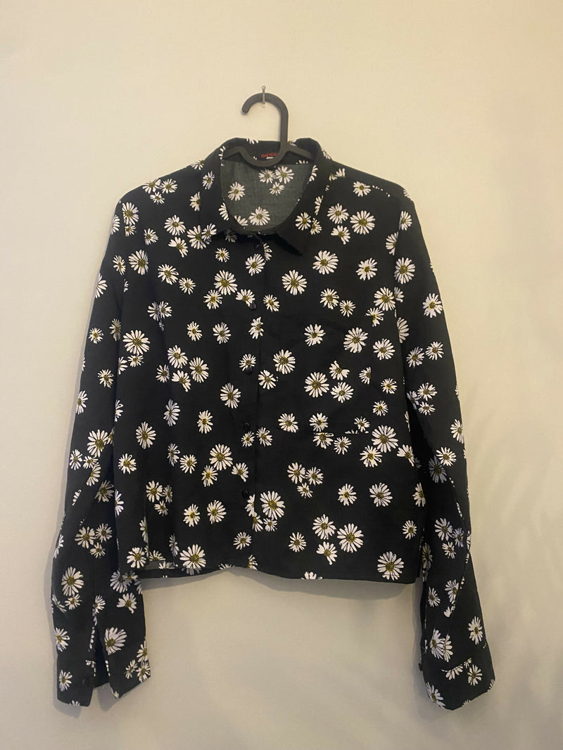 Jennyfer Floral Blouse Size: M