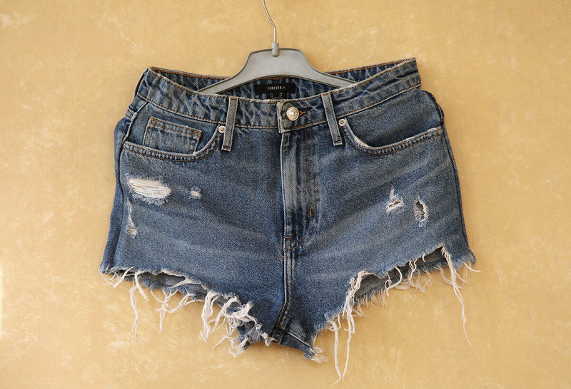 Forever 21 Denim shorts Size S