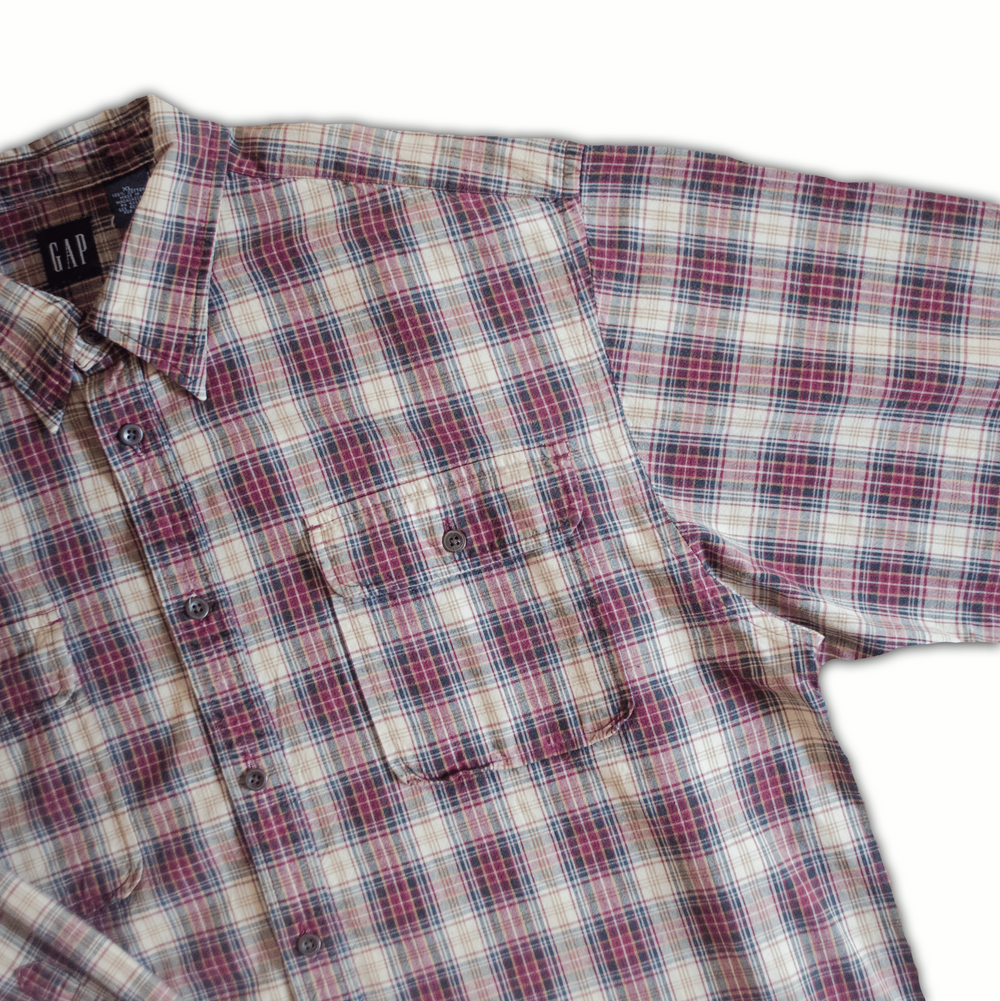 GapRedPlaidShirt2