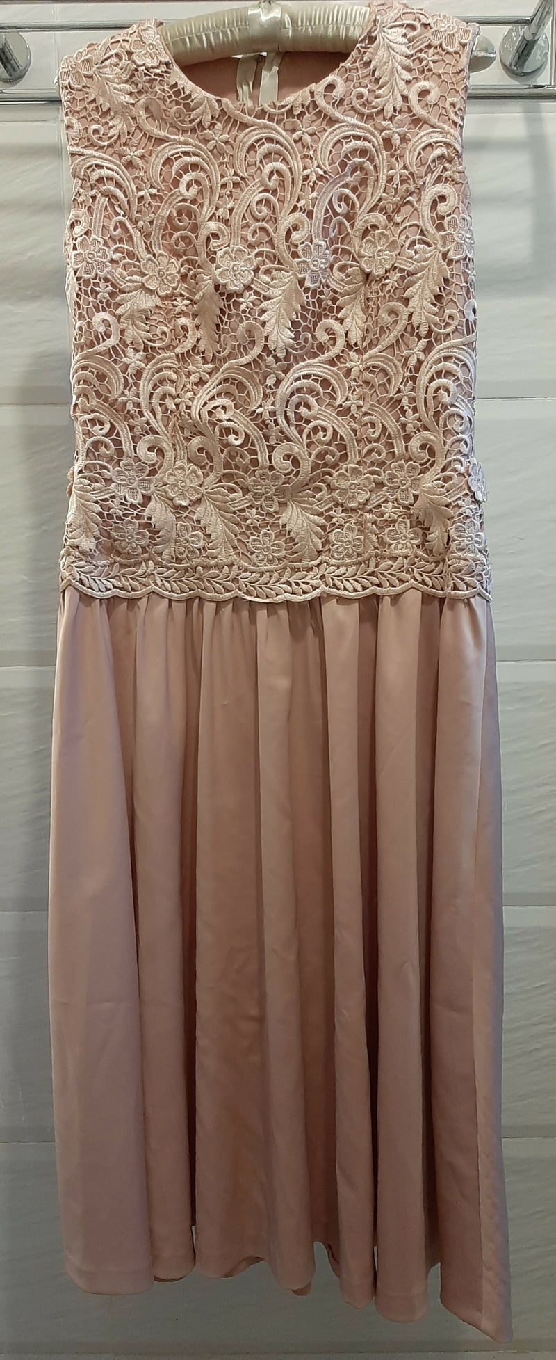 Pink Lace dress EU40