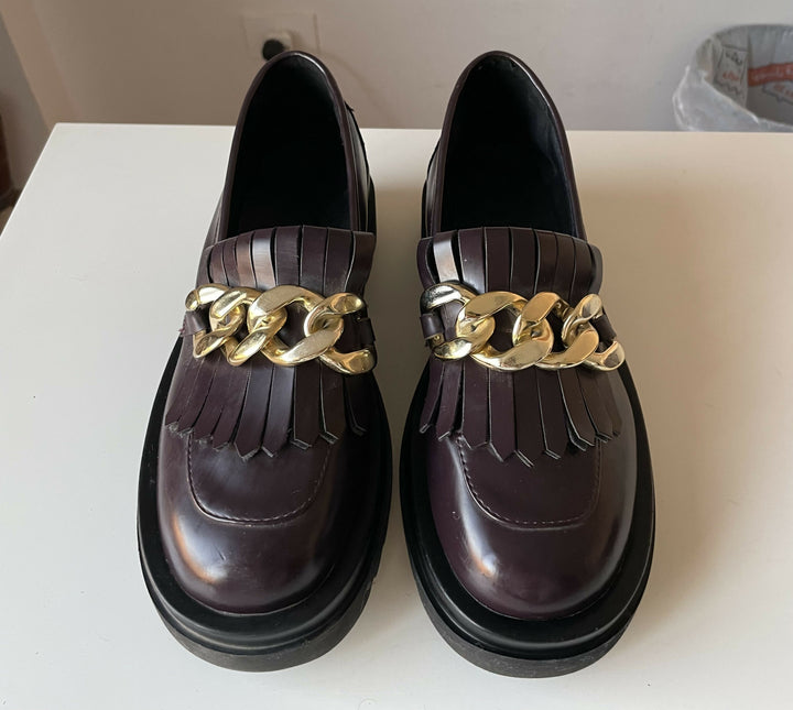 Dejavu Burgundy Loafers Size: 41