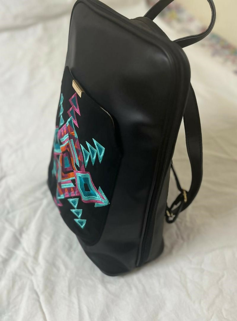 Laptop Backpack/Cross