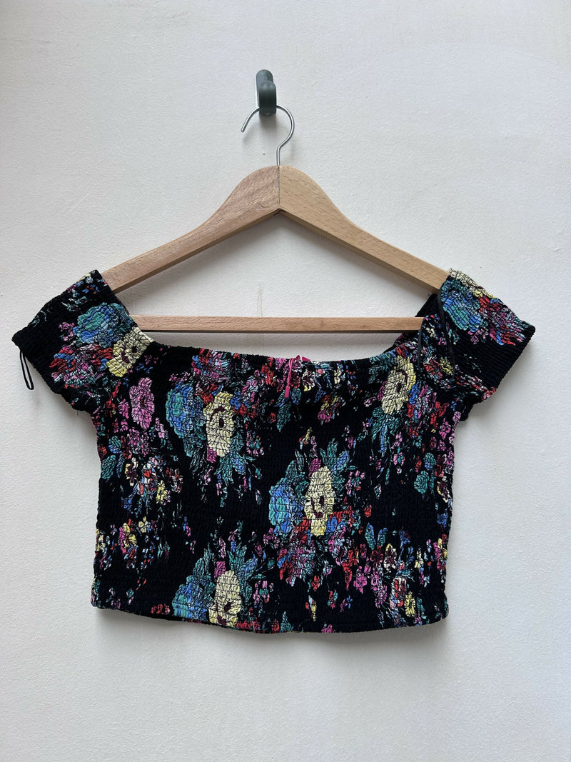 Off Shoulders Floral Cropped Top Size S-M