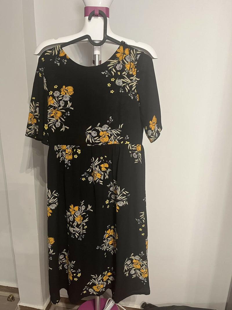 Zara Midi Dress Size S