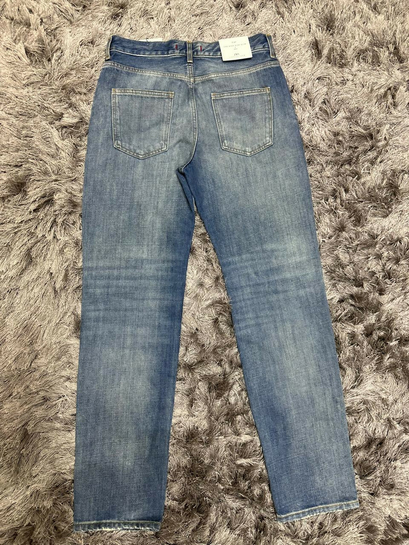 Zara New Straight Slim Fit Blue Jeans Size: 38