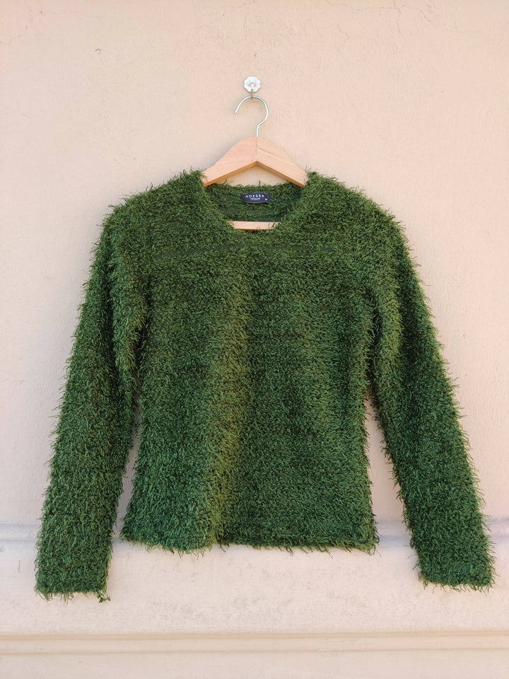 Adessa Grass Pullover Size M (BRAND NEW)