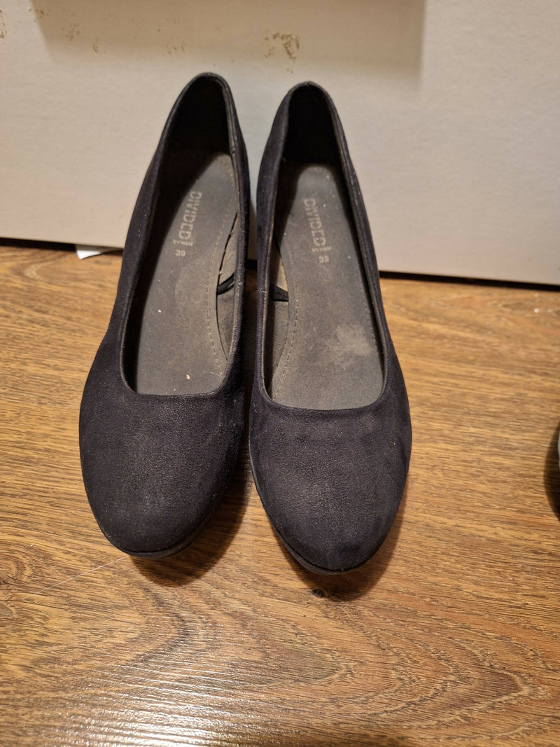 H&M Black Velvet Wedges 38/39