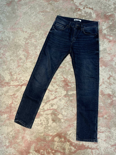 Zara jeans Size: 37