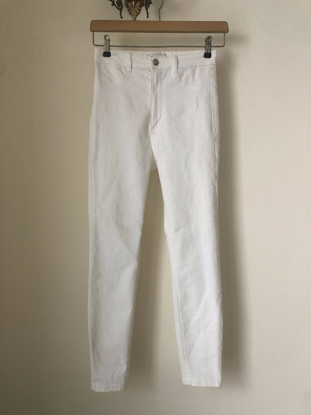 Zara White Denim Pants Size: 38