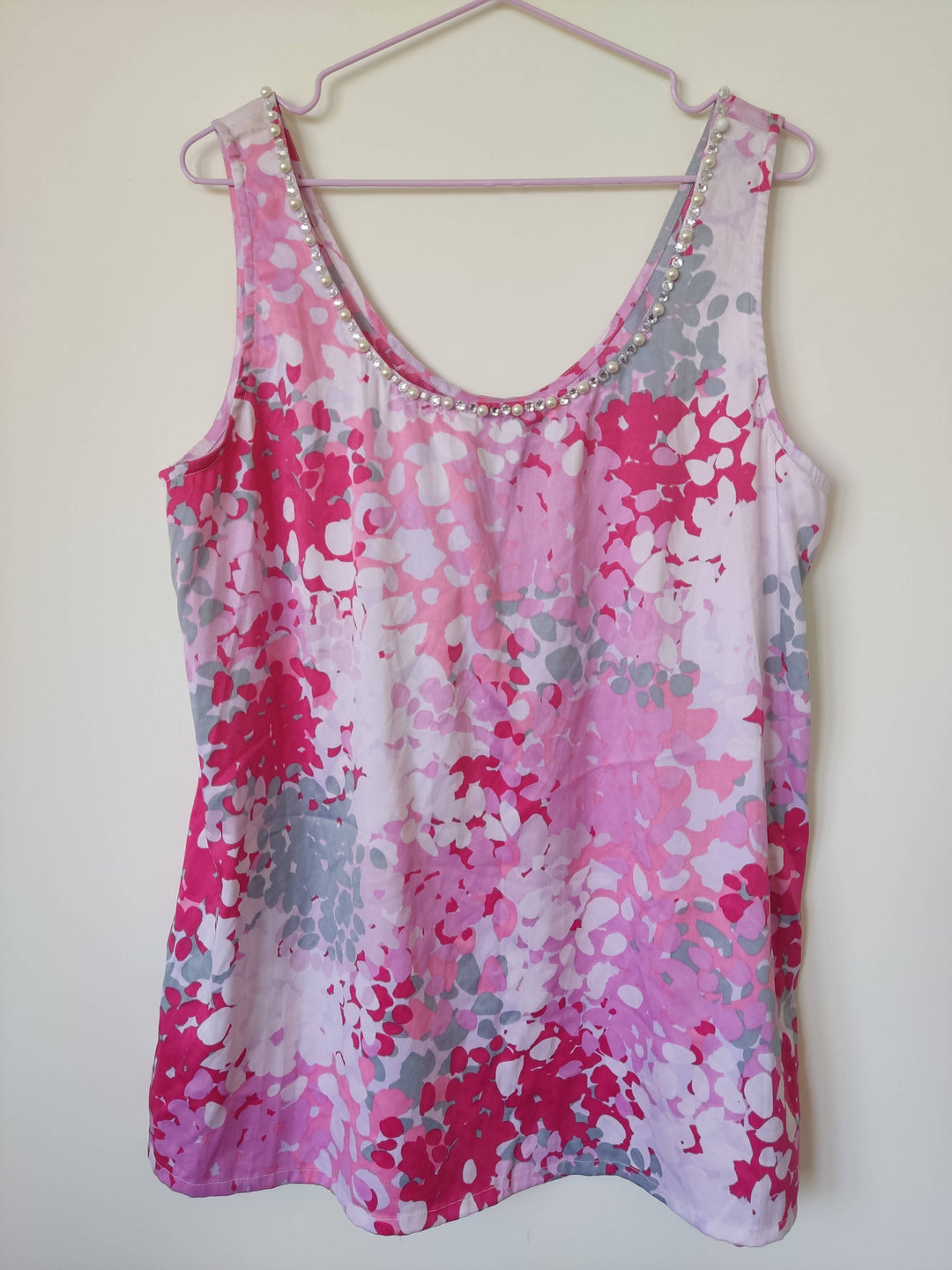 XL Pink & White Sleeveless Top