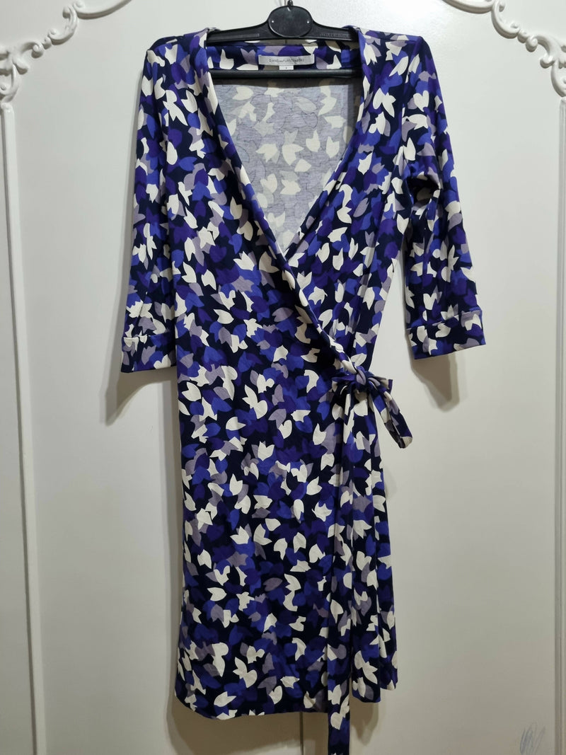 DVF wrap dress size 4