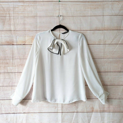 Zara Cream Blouse w/ Bowtie Size:M