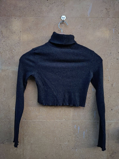 Pull & Bear Cropped Grey Turtleneck Size X-Small