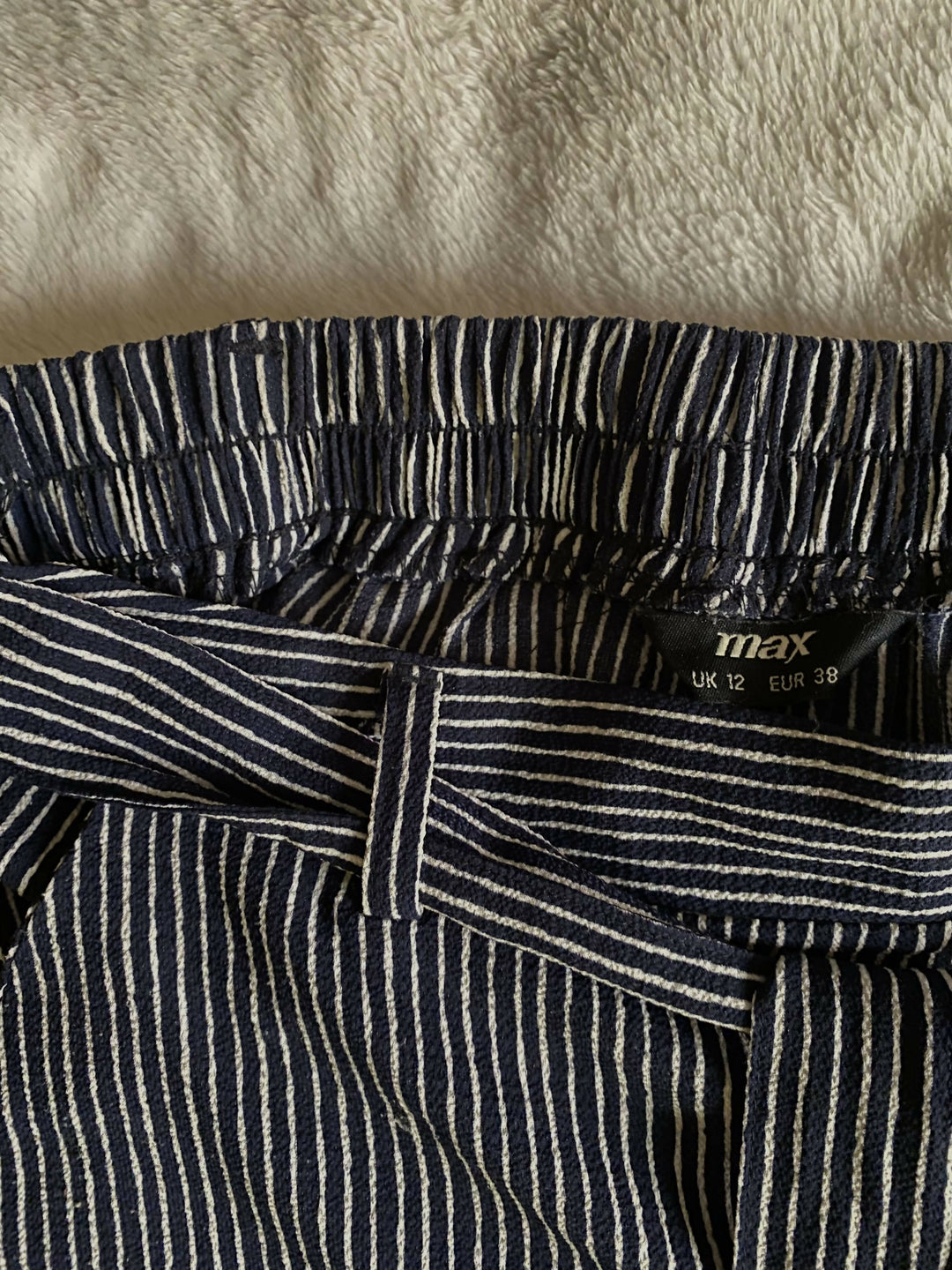 Wide Leg Striped Pants Size: M
