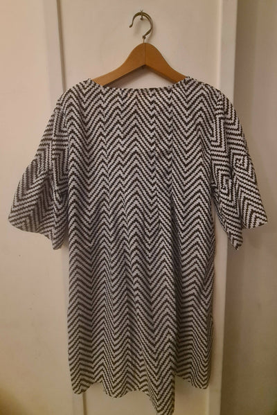 Black & White Summer Dress. Size: M