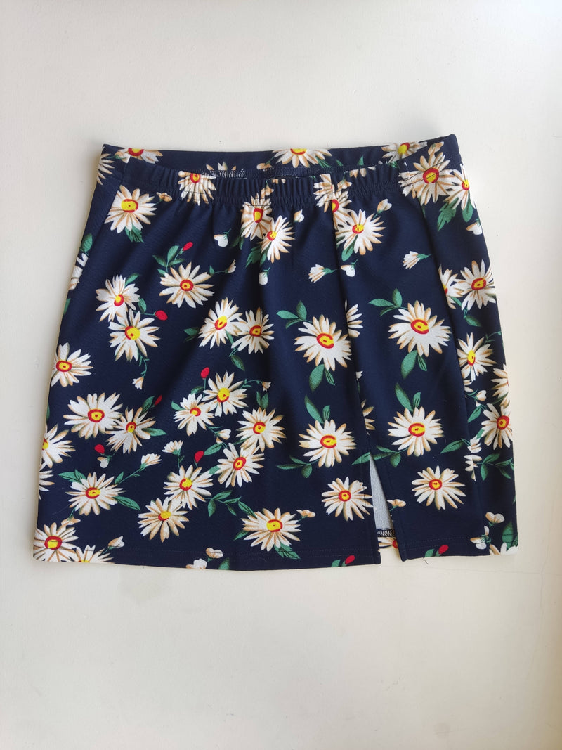 SHEIN Split Hem Daisy Floral Skirt Navy Blue / M