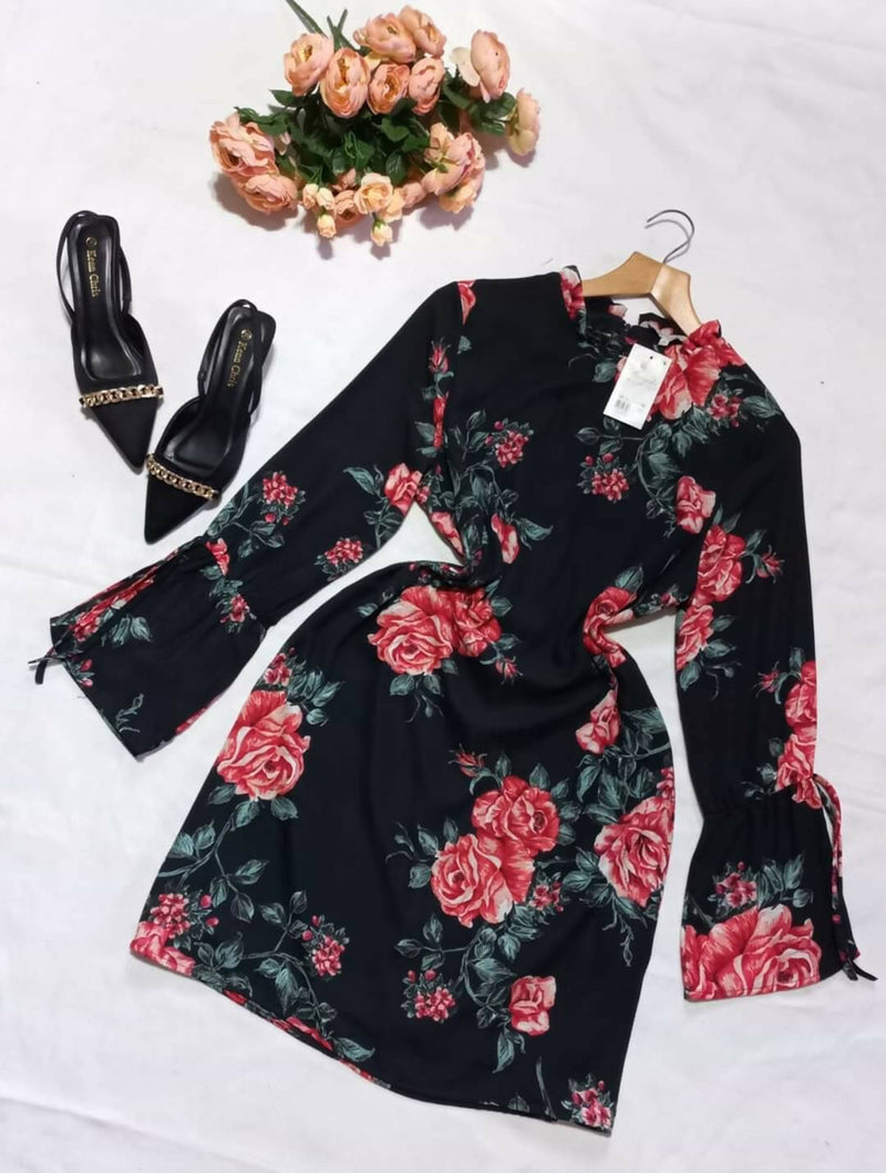 Peacock Flowery Midi Dress (new with tag)