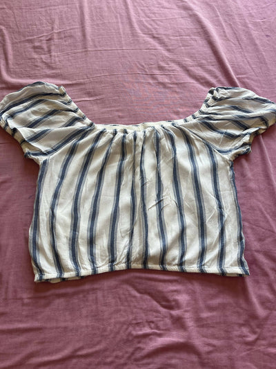 Hollister Top Size: M/L