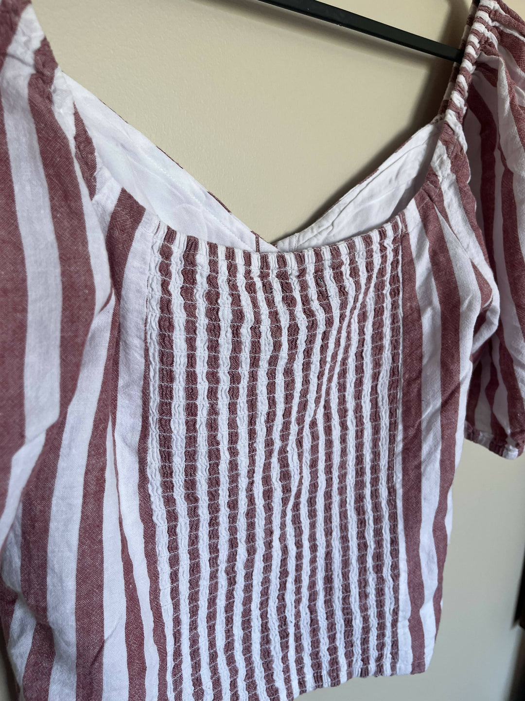 Abercrombie & Fitch blouse Size: M/L