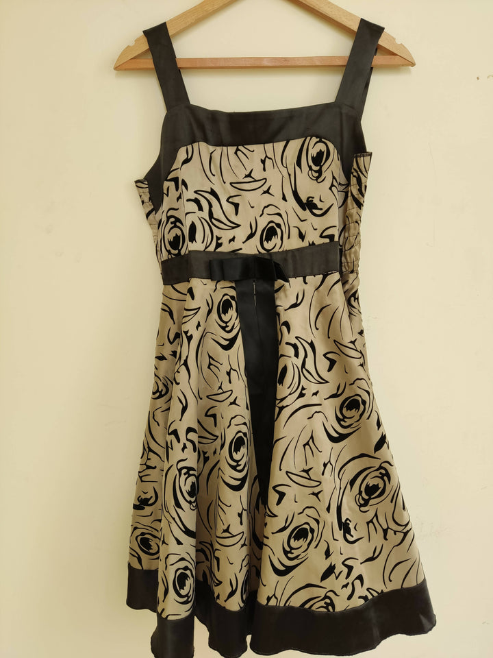 Patterned Dress Size 12