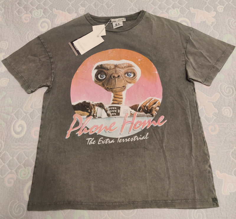 NEW Pull & Bear ET T-Shirt Size:XS