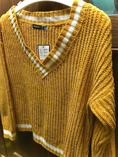 BRAND NEW WITH TAG: RAViN Women's Chunky Knit Mustard Pullover