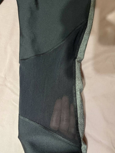 Black & Grey Under Armour Legging Size M (never worn)